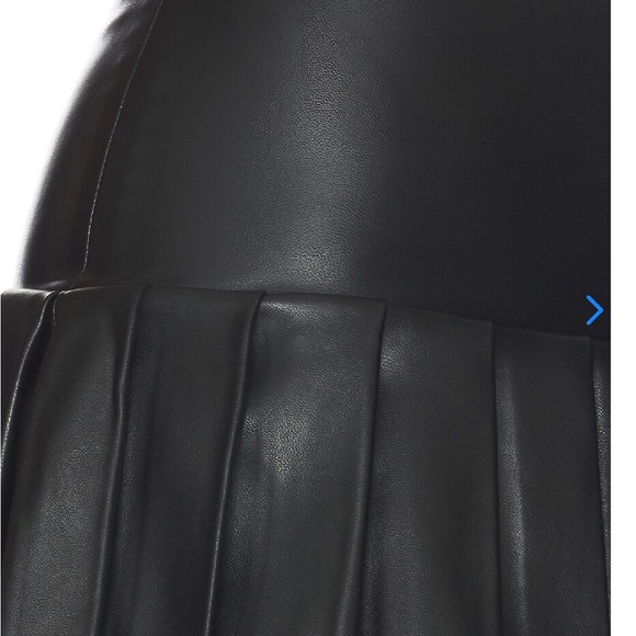 NORMA KAMALI Black Faux Leather Pleated Mini Skirt. Size XS WORN ONCE - Picture 14 of 14